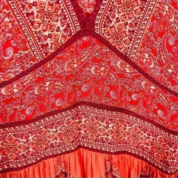 NEW Free People Luna Scarf Print Tunic in Red Bohemian Festival Floral Paisley - Picture 8 of 10